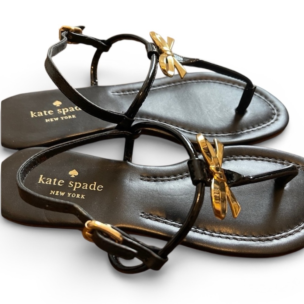 Kate Spade Preppy Black Patent leather Sandals with Gold Metal Bows Size 8 - Picture 6 of 16